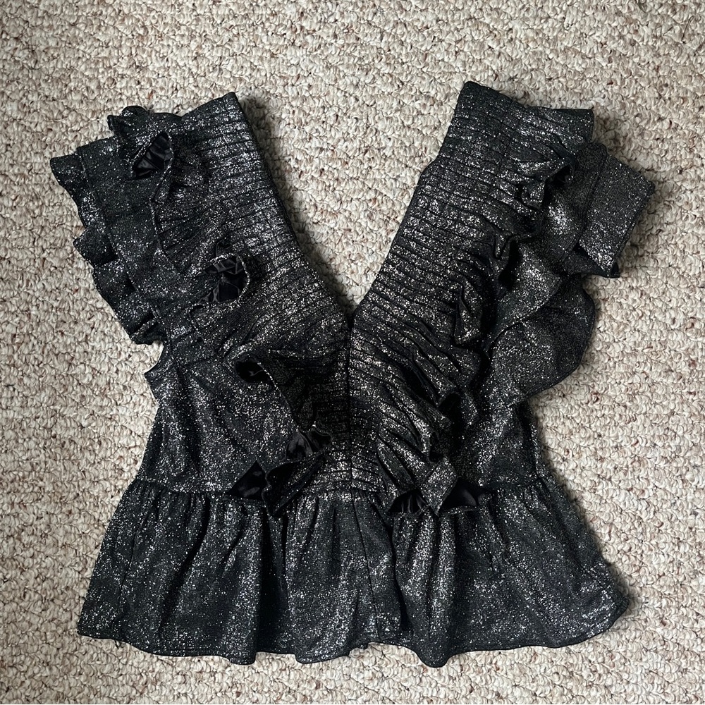 Entro Silver Ruffle Top - Picture 4 of 5